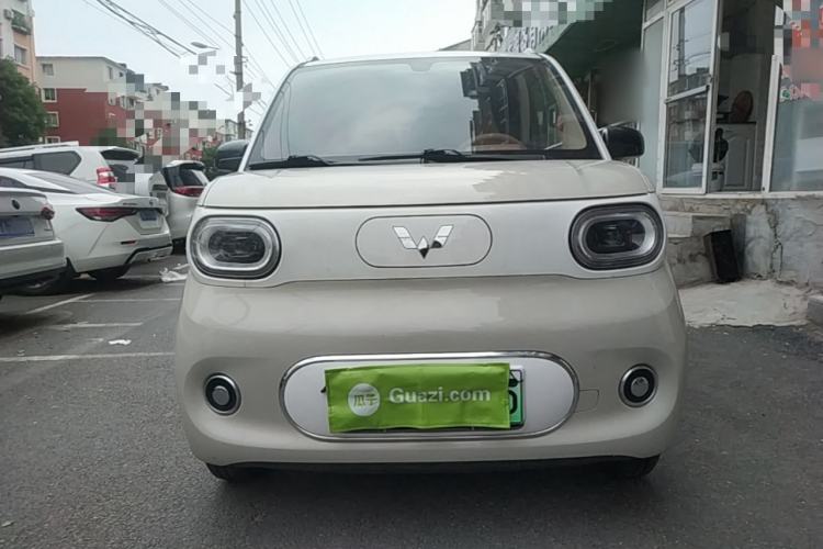 Used Wuling Hongguang MINIEV 2024 3rd Generation 215km Advanced Version Front