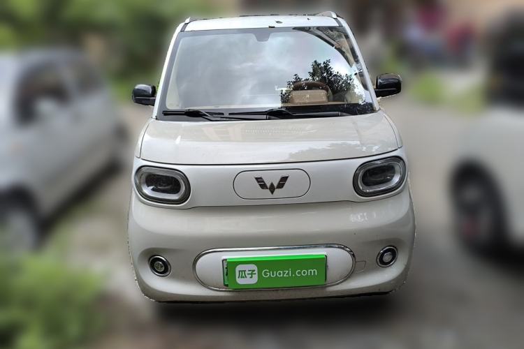 Used Wuling Hongguang MINIEV 2024 3rd Generation 215km Advanced Version Front