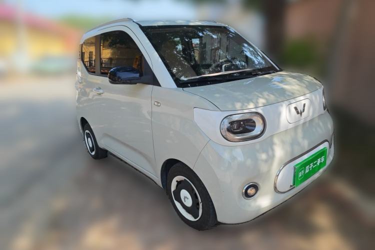 Used Wuling Hongguang MINIEV 2024 3rd Generation 170 km Front Right 45 Deg