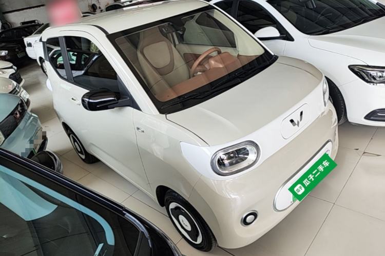 Used Wuling Hongguang MINIEV 2024 3rd Generation 215km Youth Edition Front Right 45 Deg