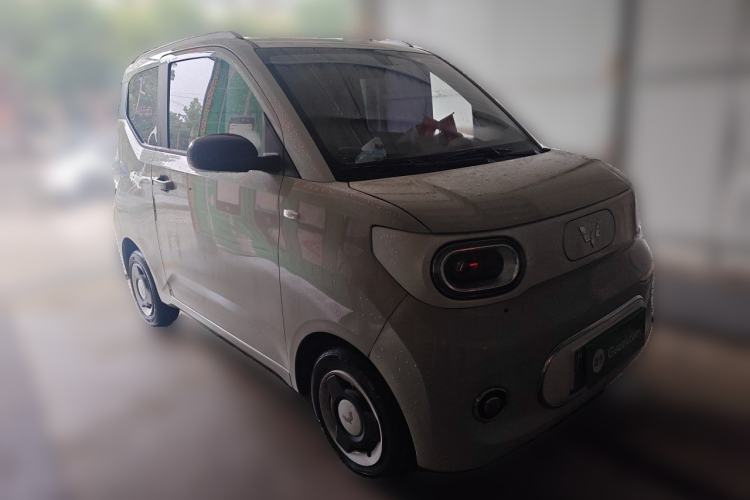 Used Wuling Hongguang MINIEV 2024 3rd Generation 170 km Front Right 45 Deg