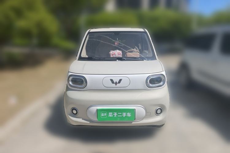 Used Wuling Hongguang MINIEV 2024 3rd Generation 215km Youth Edition Front