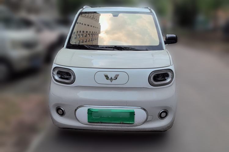Used Wuling Hongguang MINIEV 2024 3rd Generation 215km Advanced Version Front