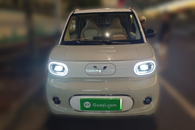 Used Wuling Hongguang MINIEV 2024 3rd Generation 215km Advanced Version Front