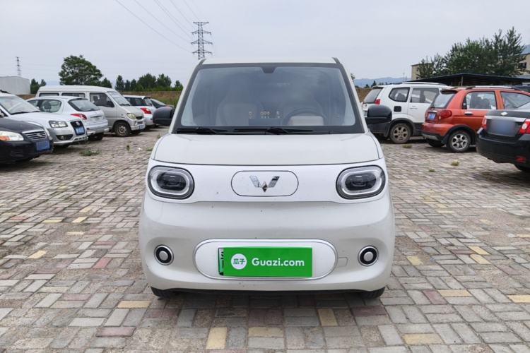 Used Wuling Hongguang MINIEV 2024 3rd Generation 215km Youth Edition Front