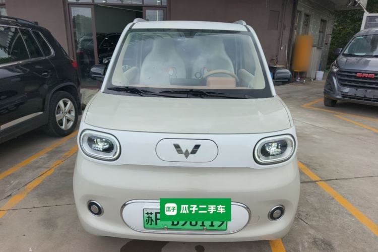Used Wuling Hongguang MINIEV 2024 3rd Generation 215km Advanced Version Front