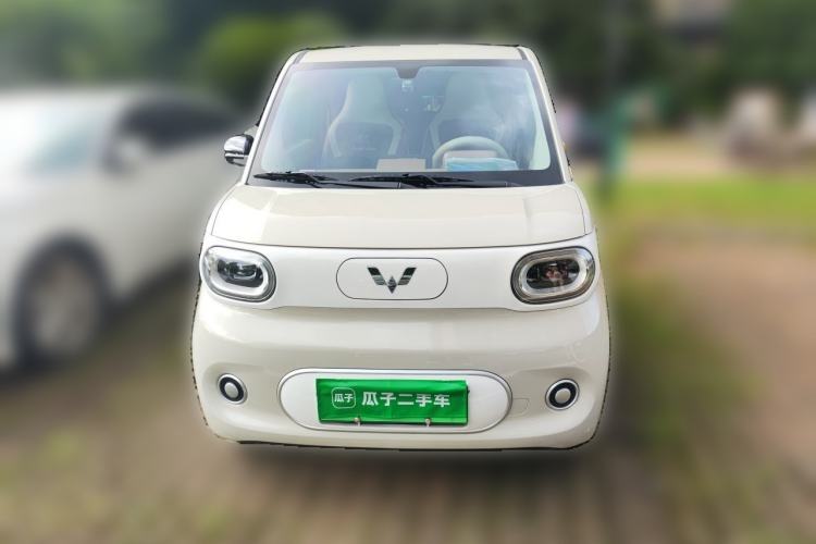 Used Wuling Hongguang MINIEV 2024 3rd Generation 215km Youth Edition Front