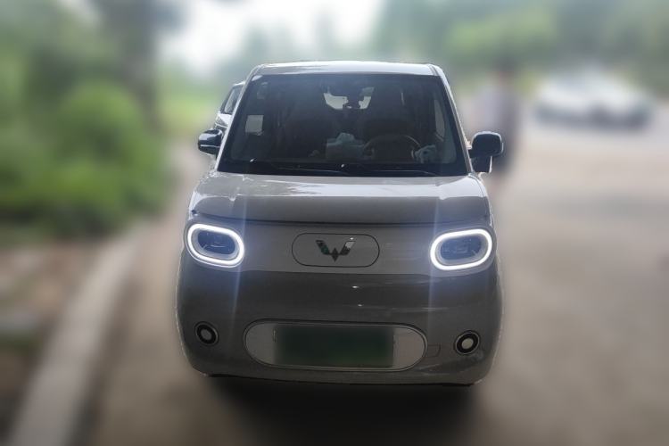 Used Wuling Hongguang MINIEV 2024 3rd Generation 215km Youth Edition Front