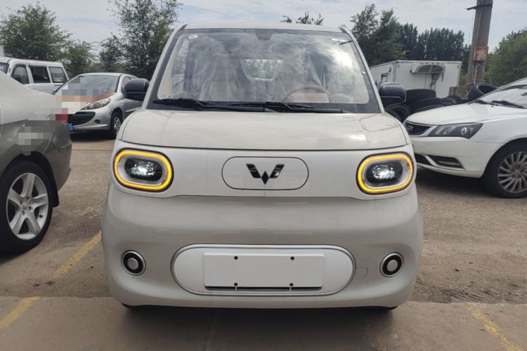 Used Wuling Hongguang MINIEV 2024 3rd Generation 215km Youth Edition Front