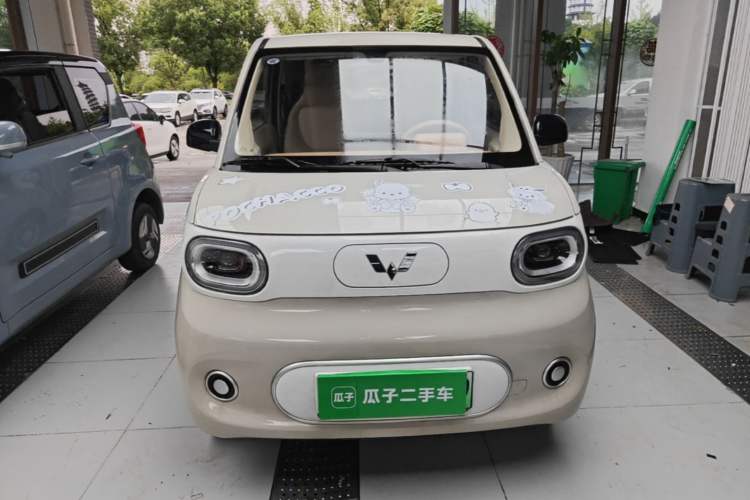 Used Wuling Hongguang MINIEV 2024 3rd Generation 215km Youth Edition Front