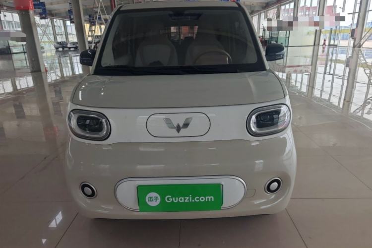 Used Wuling Hongguang MINIEV 2024 3rd Generation 215km Youth Edition Front