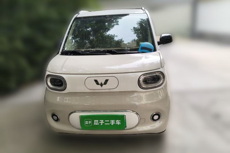 Used Wuling Hongguang MINIEV 2024 3rd Generation 215km Advanced Version Front