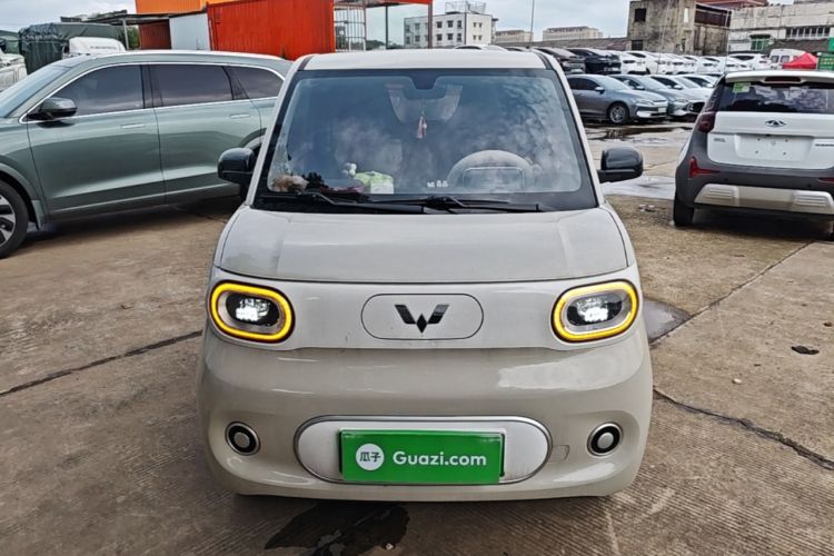 Used Wuling Hongguang MINIEV 2024 3rd Generation 215km Youth Edition Front