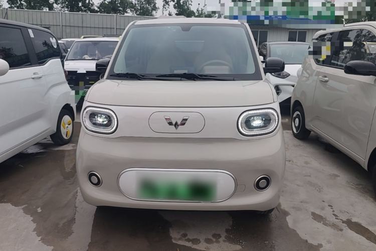 Used Wuling Hongguang MINIEV 2024 3rd Generation 215km Youth Edition Front