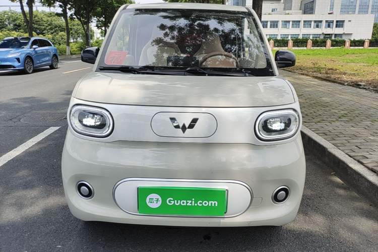 Used Wuling Hongguang MINIEV 2024 3rd Generation 215km Youth Edition Front