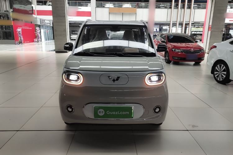 Used Wuling Hongguang MINIEV 2024 3rd Generation 215km Advanced Version Front