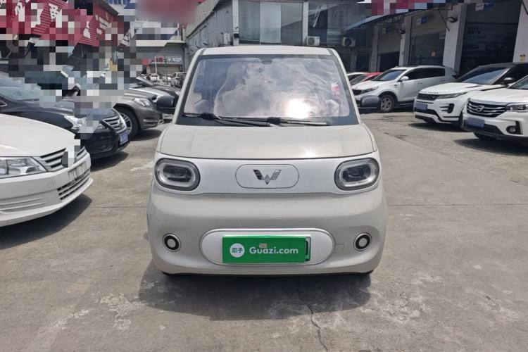 Used Wuling Hongguang MINIEV 2024 3rd Generation 215km Youth Edition Front