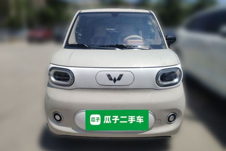 Used Wuling Hongguang MINIEV 2024 3rd Generation 215km Youth Edition Front