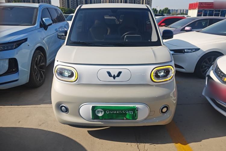 Used Wuling Hongguang MINIEV 2024 3rd Generation 215km Youth Edition Front