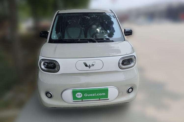 Used Wuling Hongguang MINIEV 2024 3rd Generation 215km Youth Edition Front