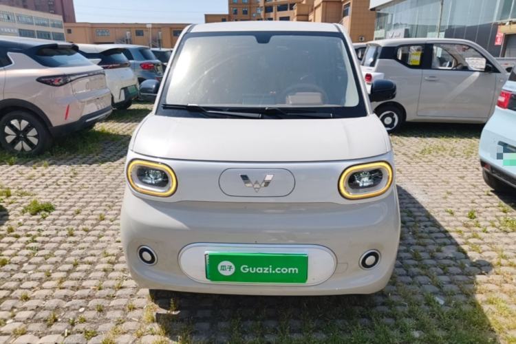 Used Wuling Hongguang MINIEV 2024 3rd Generation 215km Youth Edition Front