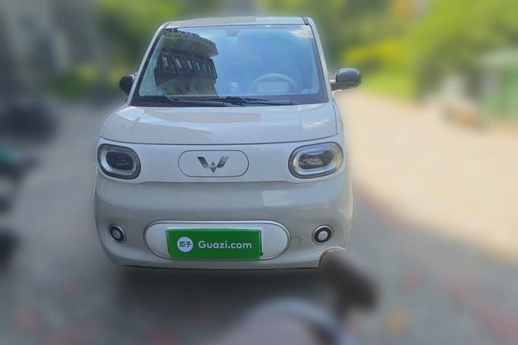 Used Wuling Hongguang MINIEV 2024 3rd Generation 215km Youth Edition Front