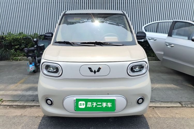 Used Wuling Hongguang MINIEV 2024 3rd Generation 215km Youth Edition Front