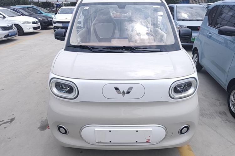 Used Wuling Hongguang MINIEV 2024 3rd Generation 215km Youth Edition Front