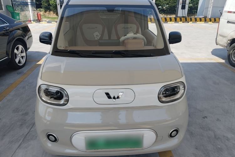 Used Wuling Hongguang MINIEV 2024 3rd Generation 215km Youth Edition Front