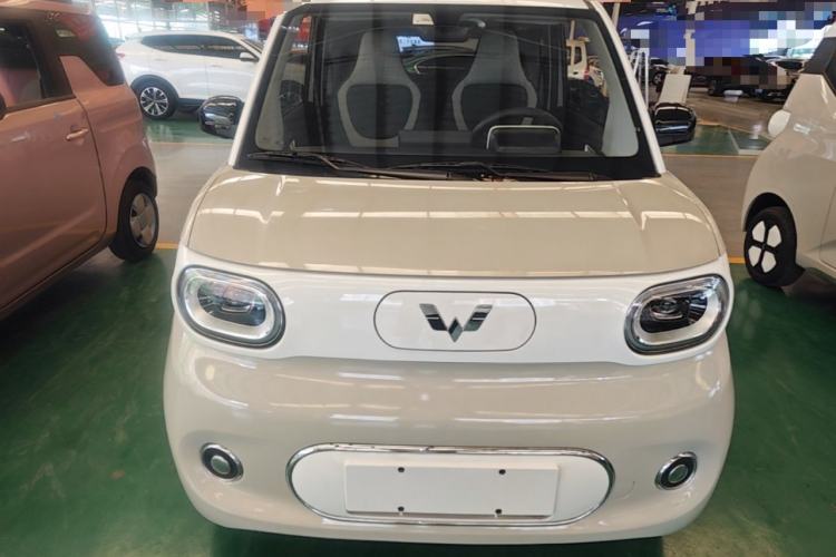 Used Wuling Hongguang MINIEV 2024 3rd Generation 170 km Front