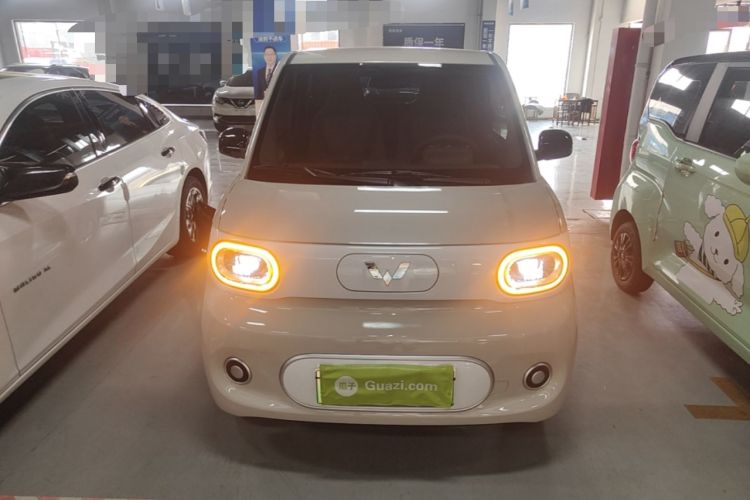 Used Wuling Hongguang MINIEV 2024 3rd Generation 215km Youth Edition Front