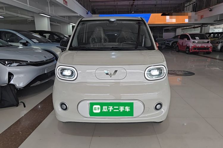 Used Wuling Hongguang MINIEV 2024 3rd Generation 215km Youth Edition Front