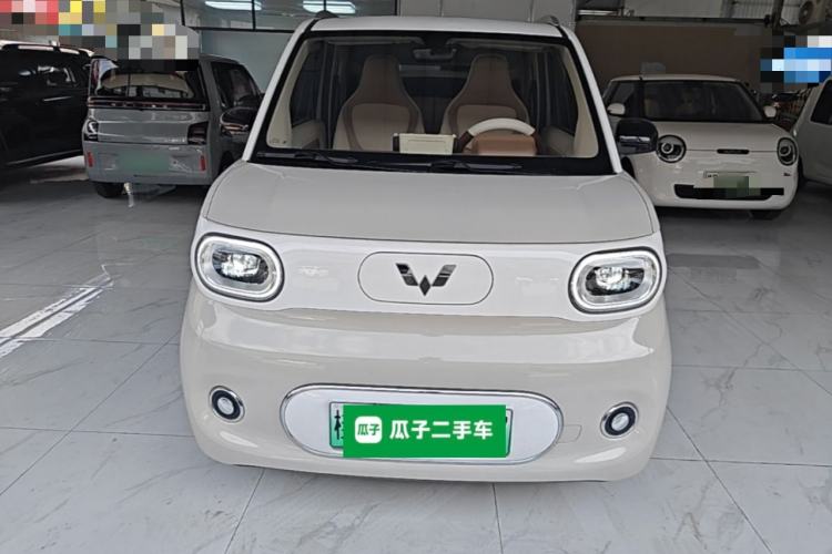 Used Wuling Hongguang MINIEV 2024 3rd Generation 215km Advanced Version Front