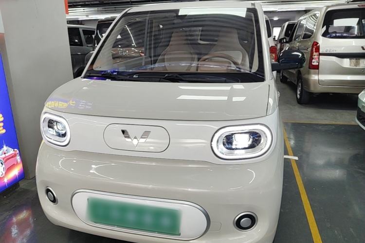 Used Wuling Hongguang MINIEV 2024 3rd Generation 215km Youth Edition Front