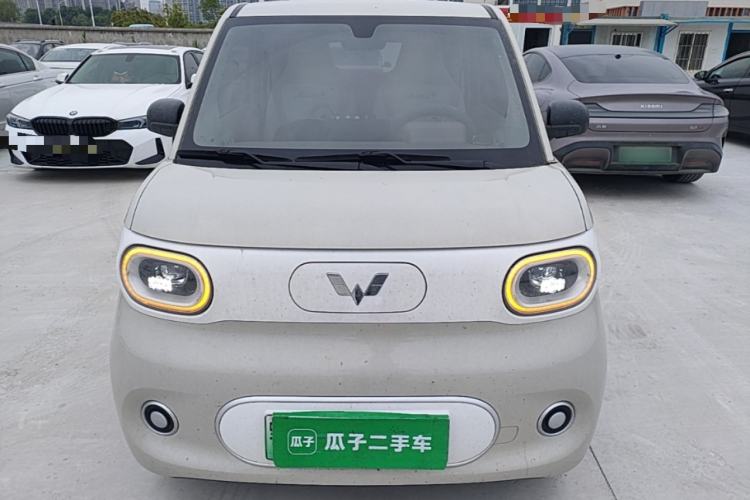 Used Wuling Hongguang MINIEV 2024 3rd Generation 215km Youth Edition Front