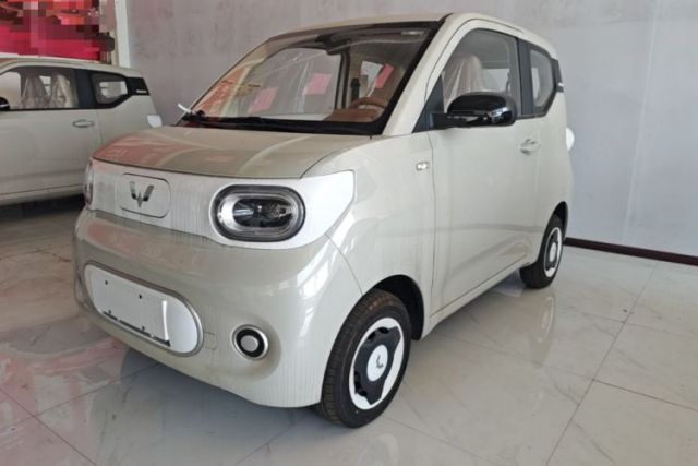 Używany Wuling Hongguang MINIEV 2024 3rd Generation 215km Youth Edition
