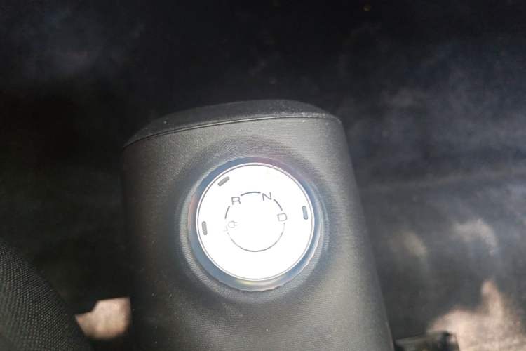 Used Wuling Hongguang MINIEV 2024 3rd Generation 215km Advanced Version Gear Lever
