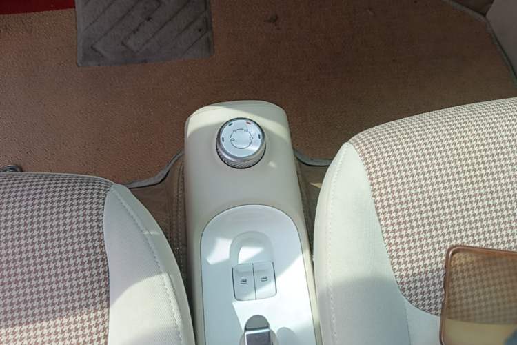 Used Wuling Hongguang MINIEV 2024 3rd Generation 215km Advanced Version Gear Lever