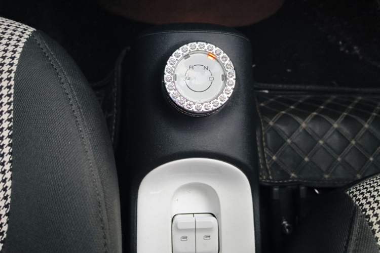 Used Wuling Hongguang MINIEV 2024 3rd Generation 215km Advanced Version Gear Lever