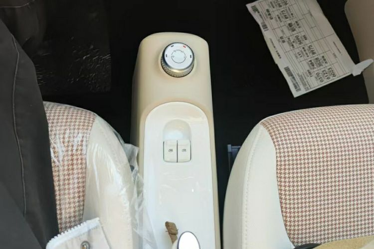 Used Wuling Hongguang MINIEV 2024 3rd Generation 215km Youth Edition Gear Lever