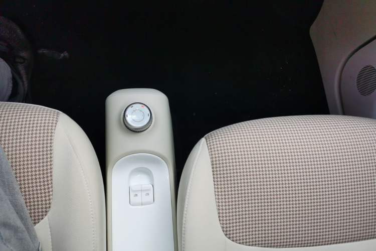 Used Wuling Hongguang MINIEV 2024 3rd Generation 215km Advanced Version Gear Lever