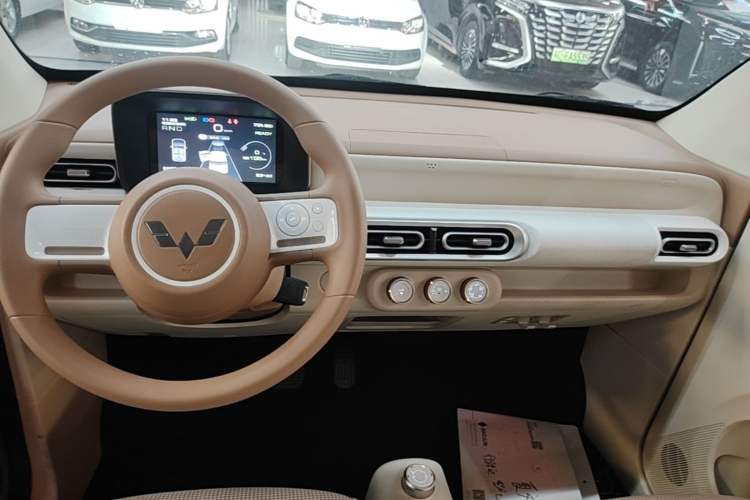 Used Wuling Hongguang MINIEV 2024 3rd Generation 215km Youth Edition Gear Lever
