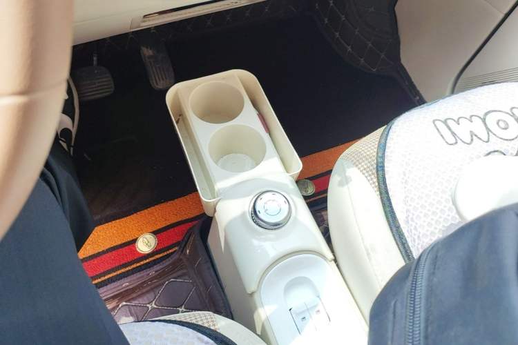 Used Wuling Hongguang MINIEV 2024 3rd Generation 215km Youth Edition Gear Lever