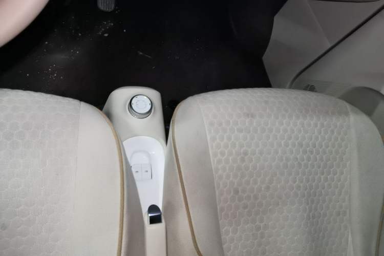 Used Wuling Hongguang MINIEV 2024 3rd Generation 215km Youth Edition Gear Lever