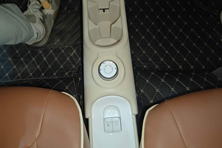 Used Wuling Hongguang MINIEV 2024 3rd Generation 215km Advanced Version Gear Lever