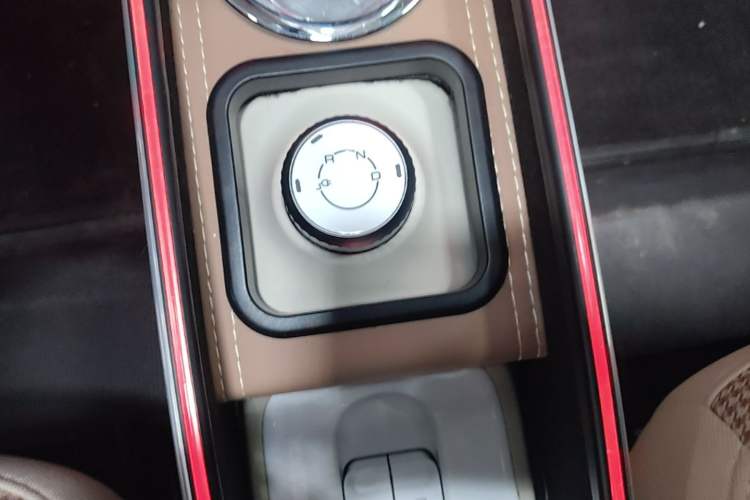 Used Wuling Hongguang MINIEV 2024 3rd Generation 215km Advanced Version Gear Lever