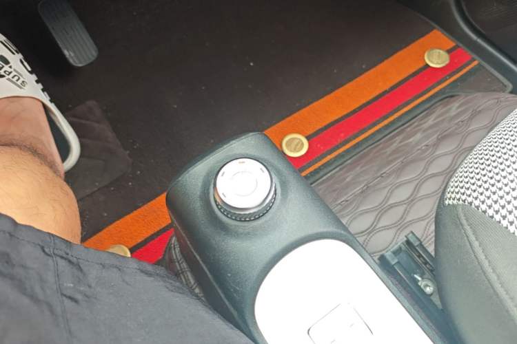 Used Wuling Hongguang MINIEV 2024 3rd Generation 215km Advanced Version Gear Lever