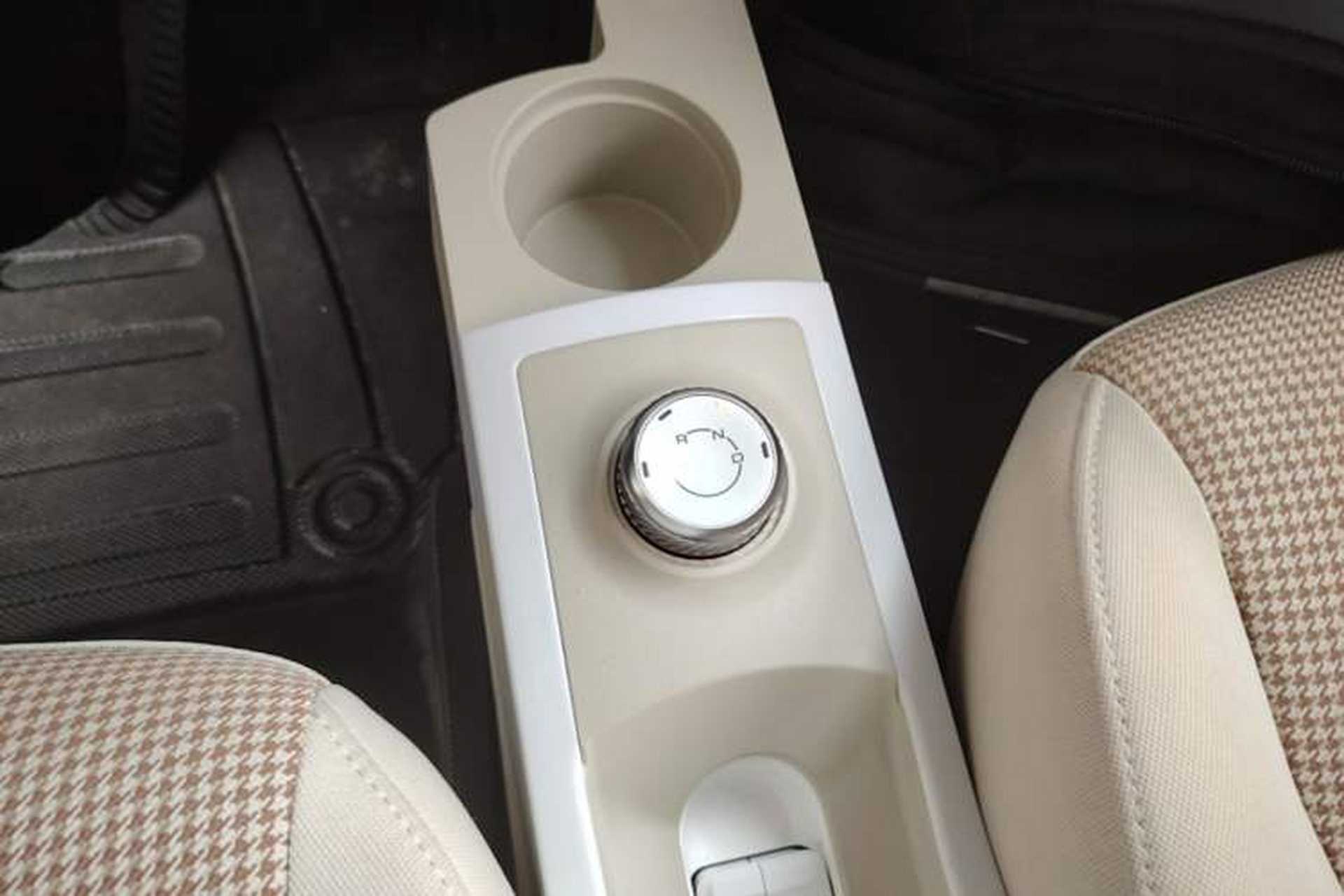 Used Wuling Hongguang MINIEV 2024 3rd Generation 215km Youth Edition Gear Lever
