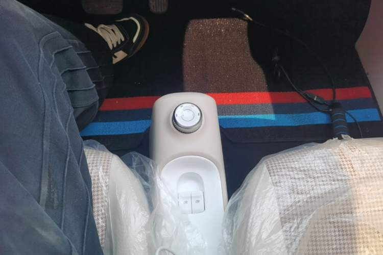 Used Wuling Hongguang MINIEV 2024 3rd Generation 215km Youth Edition Gear Lever