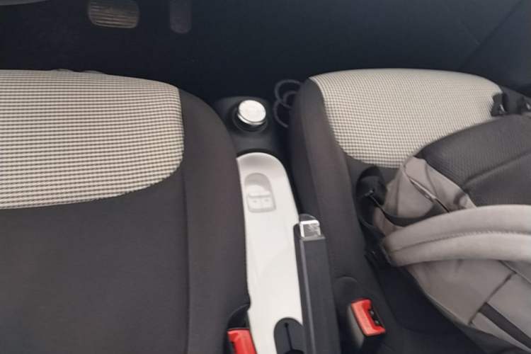Used Wuling Hongguang MINIEV 2024 3rd Generation 215km Advanced Version Gear Lever